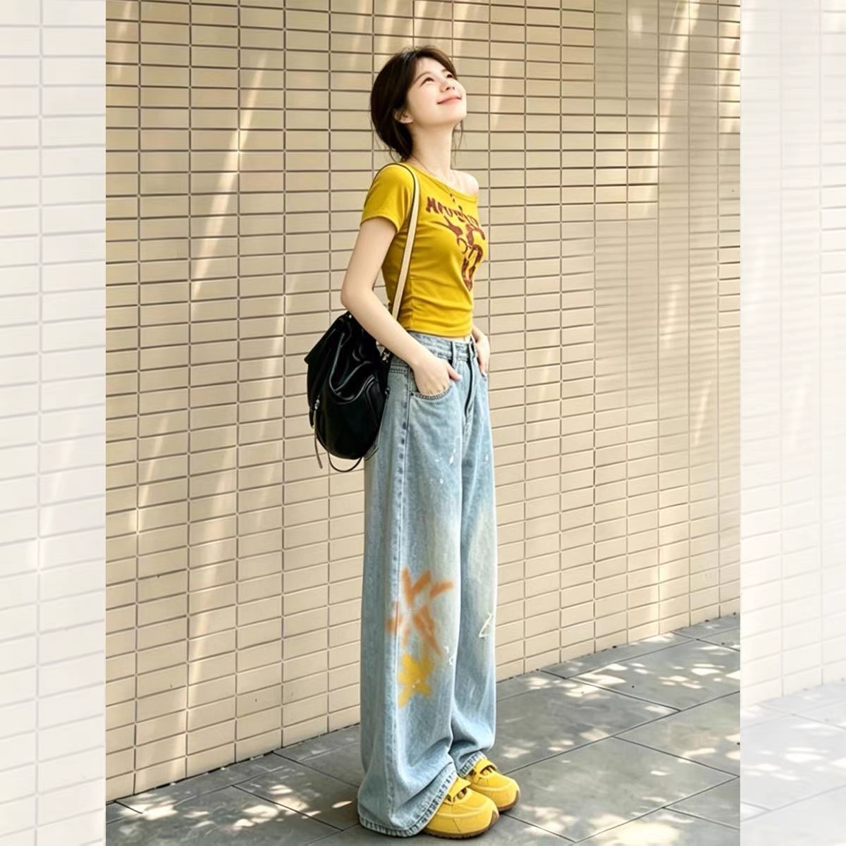 Ginger Yellow Off-Shoulder Printed Slimming Short-Sleeve T-Shirt for Women Summer 2026 Casual Chic Miu-Style Top - Image 3