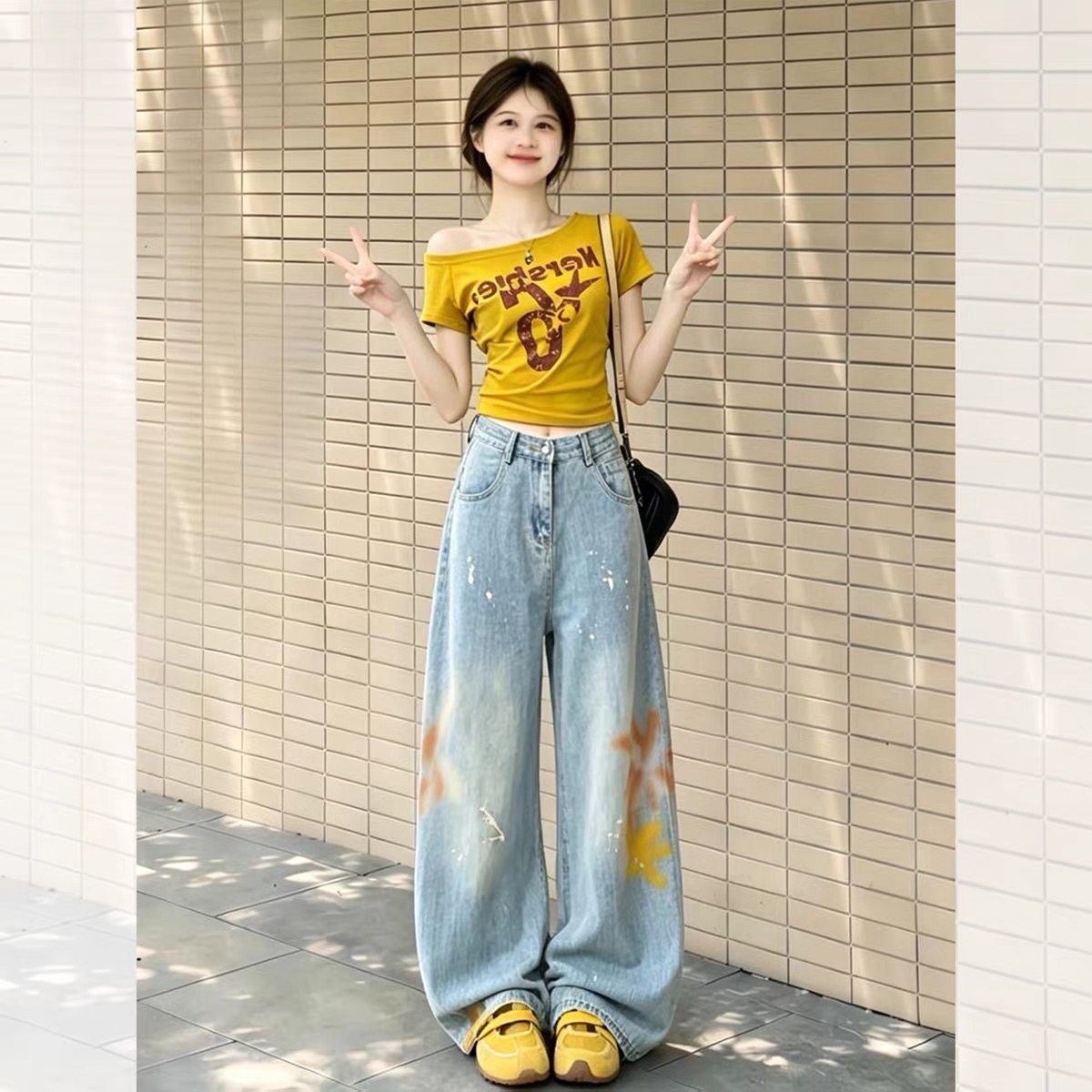Ginger Yellow Off-Shoulder Printed Slimming Short-Sleeve T-Shirt for Women Summer 2026 Casual Chic Miu-Style Top - Image 5