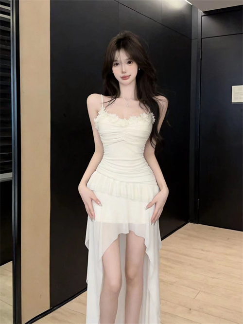 Pure Desire Style Sleeveless Bodycon Mini Dress with Waist Cinching - Image 2