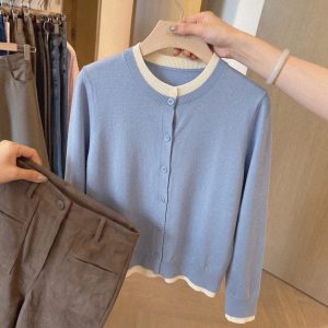 2026 Autumn Women's Blue Apricot Color Block Round Neck Long Sleeve Knit Cardigan Top