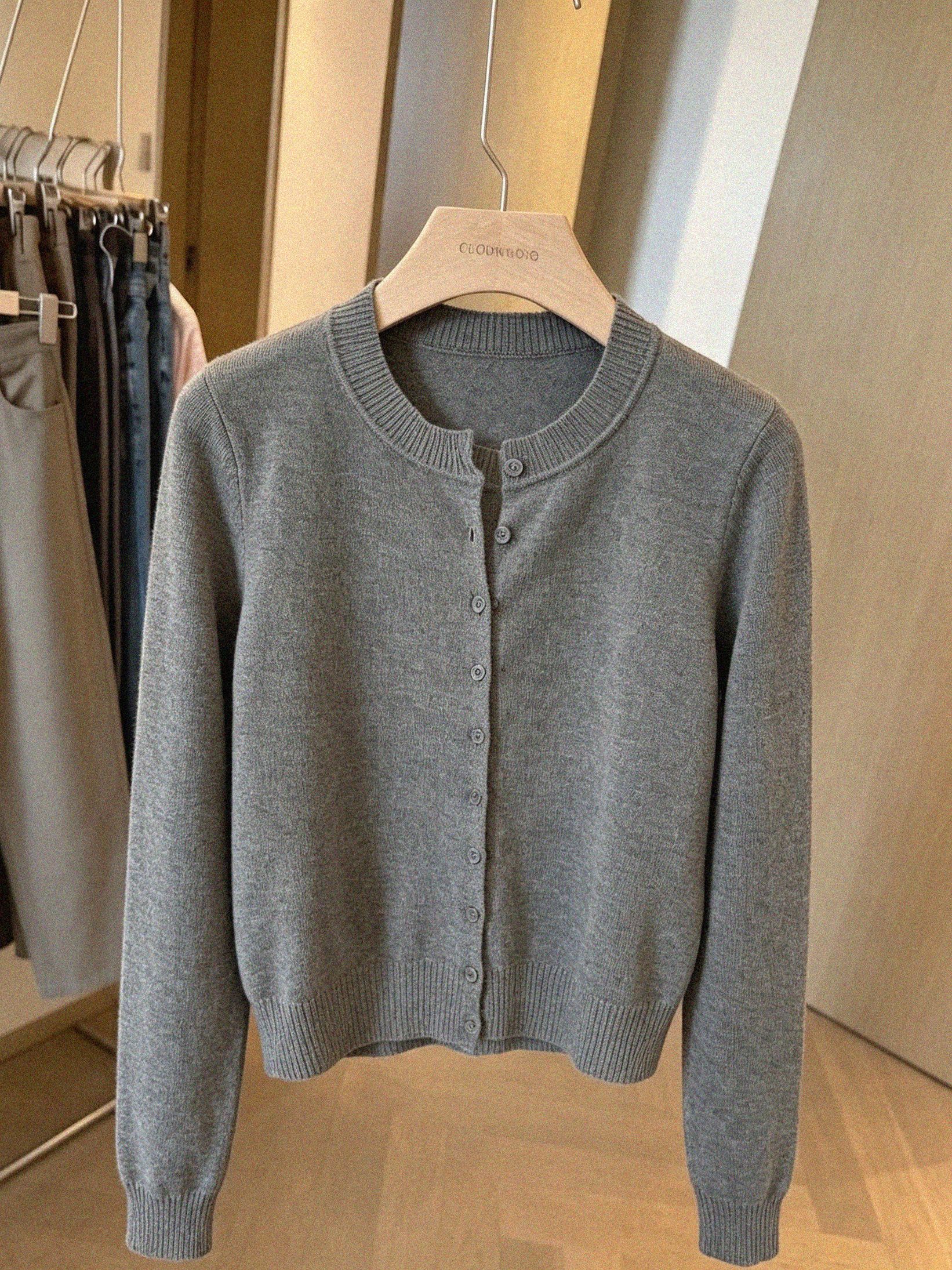 Women's Faux Two-Piece Knit Cardigan Sweater Korean Lazy Style Color Block Top - Image 2