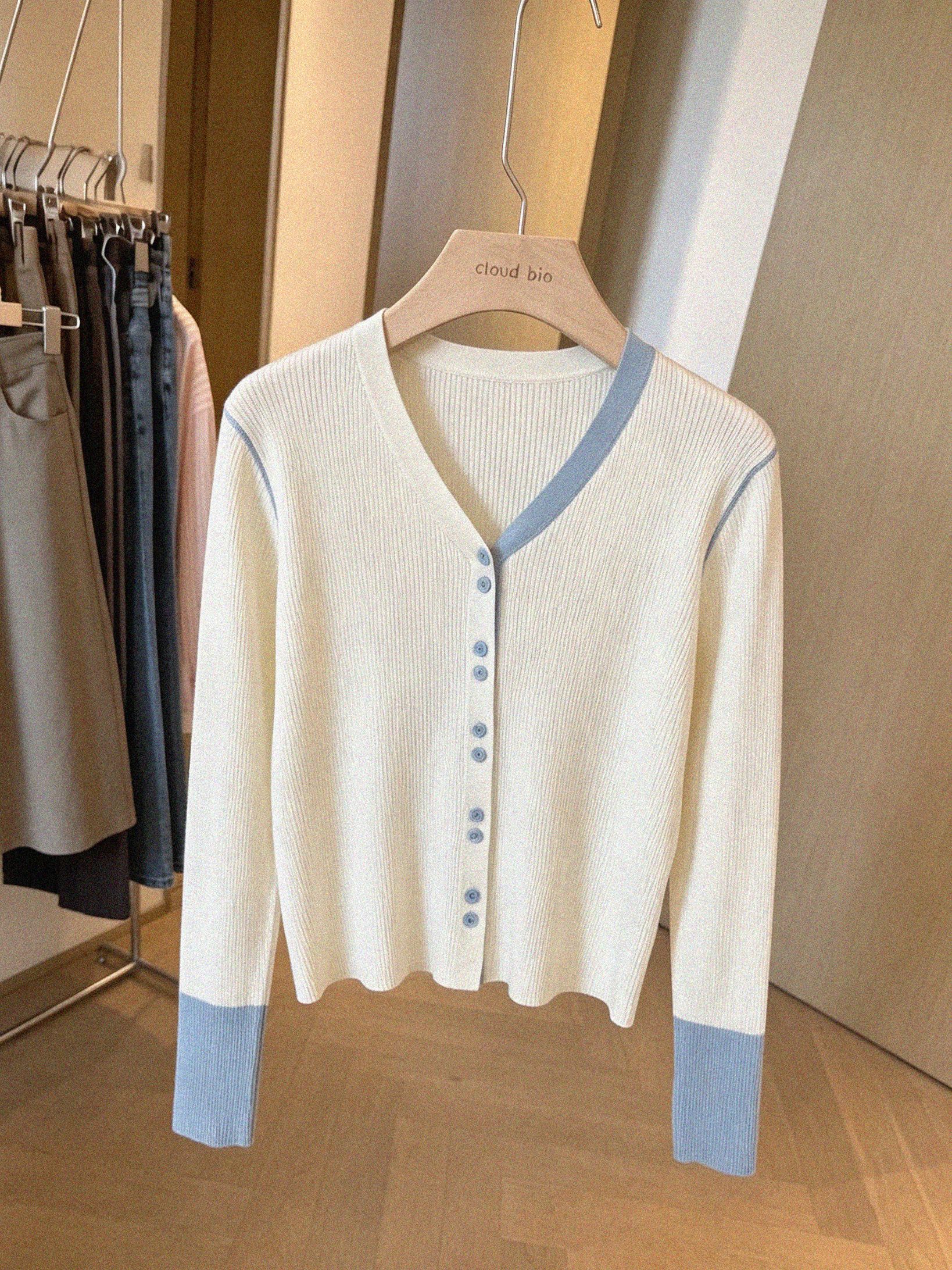 Women's Contrast Color Knit Cardigan Sweater Korean Style Soft Versatile Top - Image 2