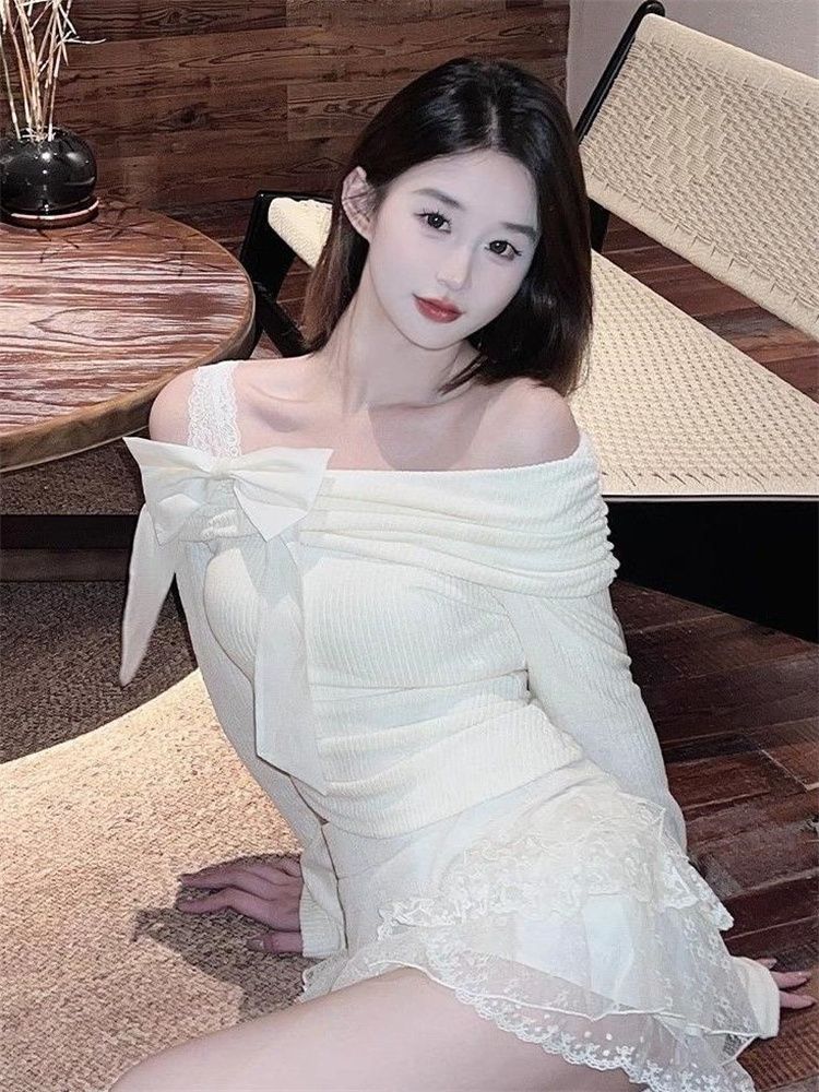 Women's Off-Shoulder Slim Fit Long Sleeve T-Shirt with Bow - Image 2