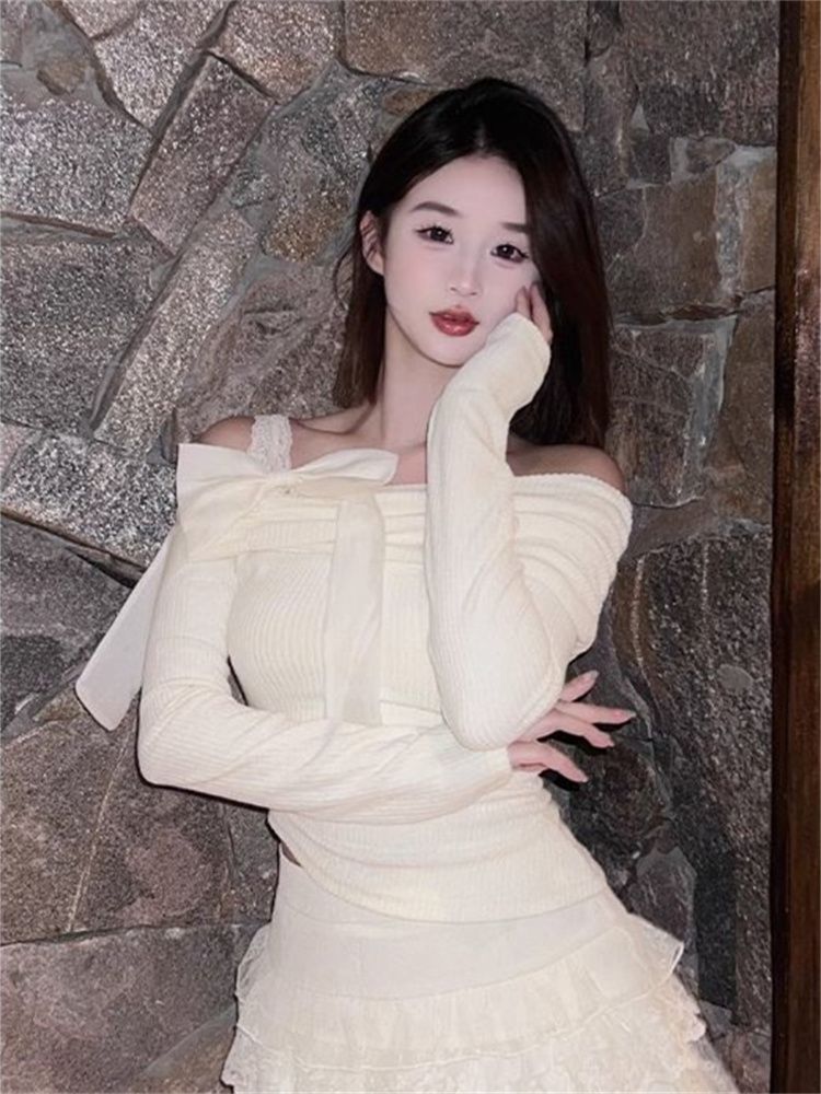 Women's Off-Shoulder Slim Fit Long Sleeve T-Shirt with Bow
