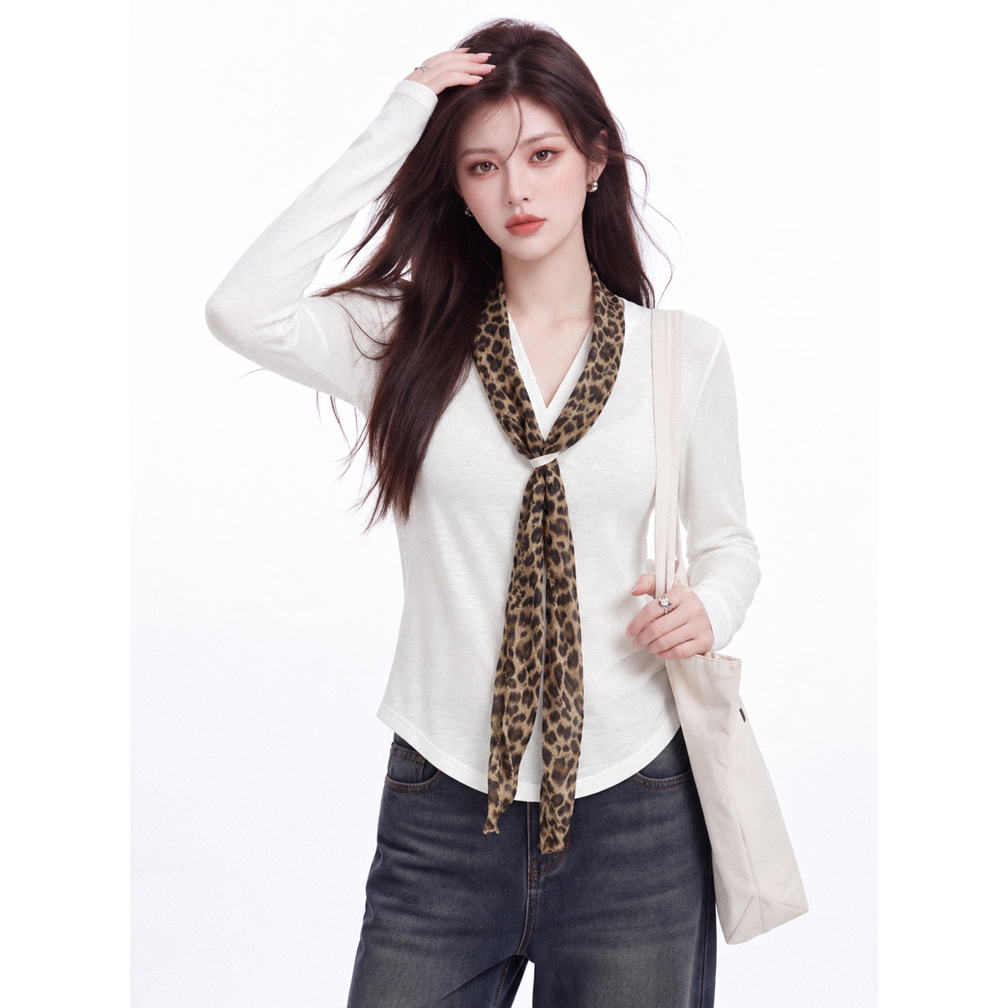 Women's Leopard Print Ribbon Two-Piece Long Sleeve V-Neck Slim Fit T-Shirt Early Autumn - Image 5